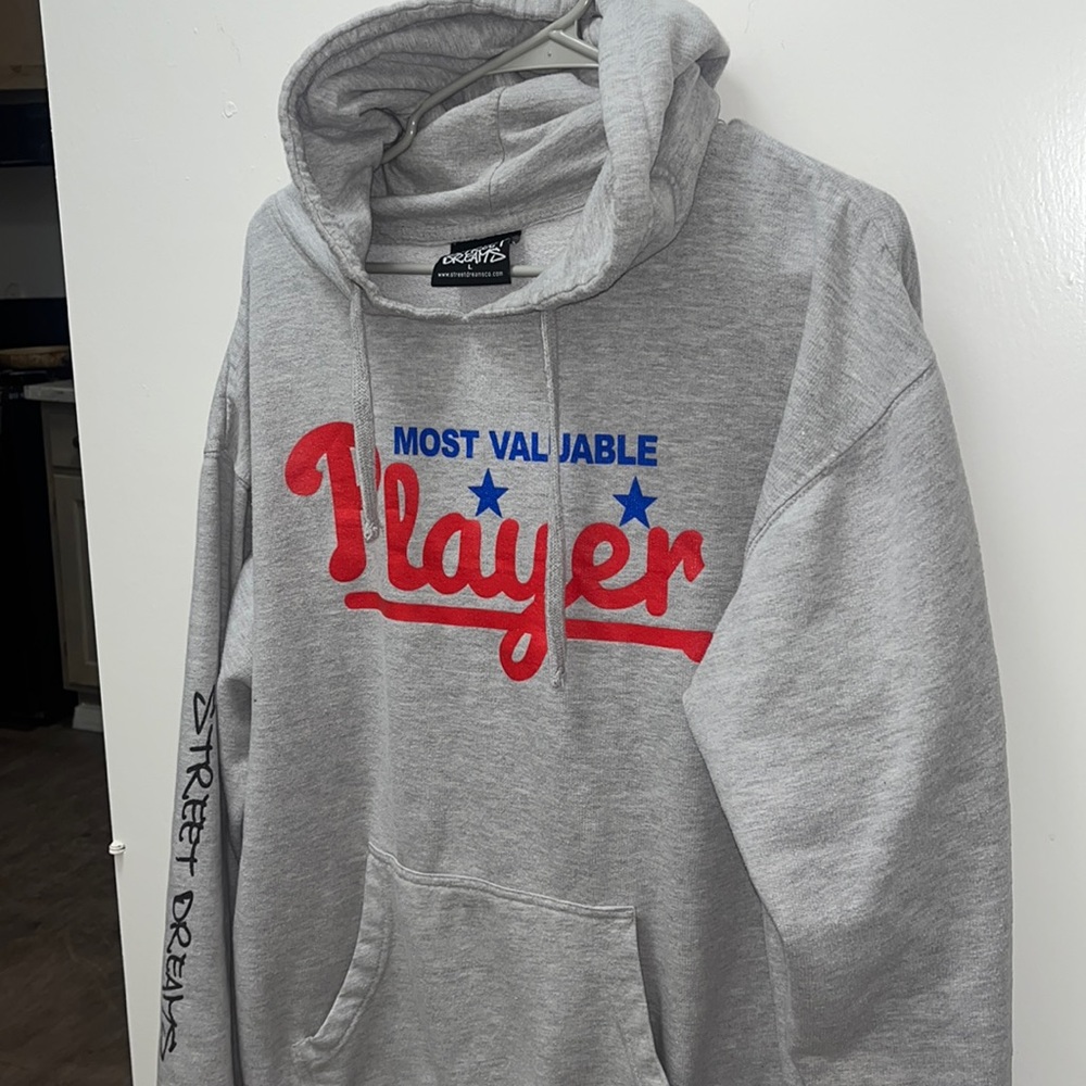 Street dreams hoodie Large